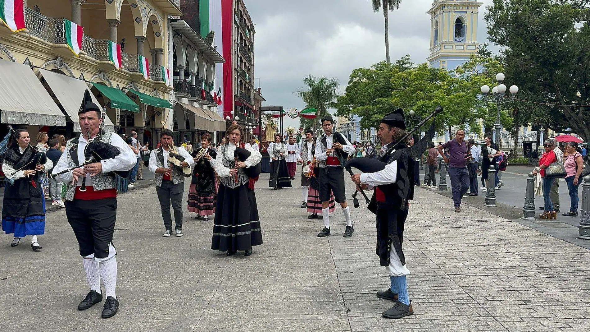 virgen covadonga (2)